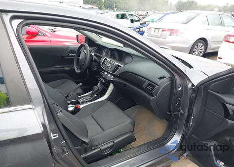 2016 Honda Accord Lx из США, поврежденный, VIN 1HGCR2F39GA114598